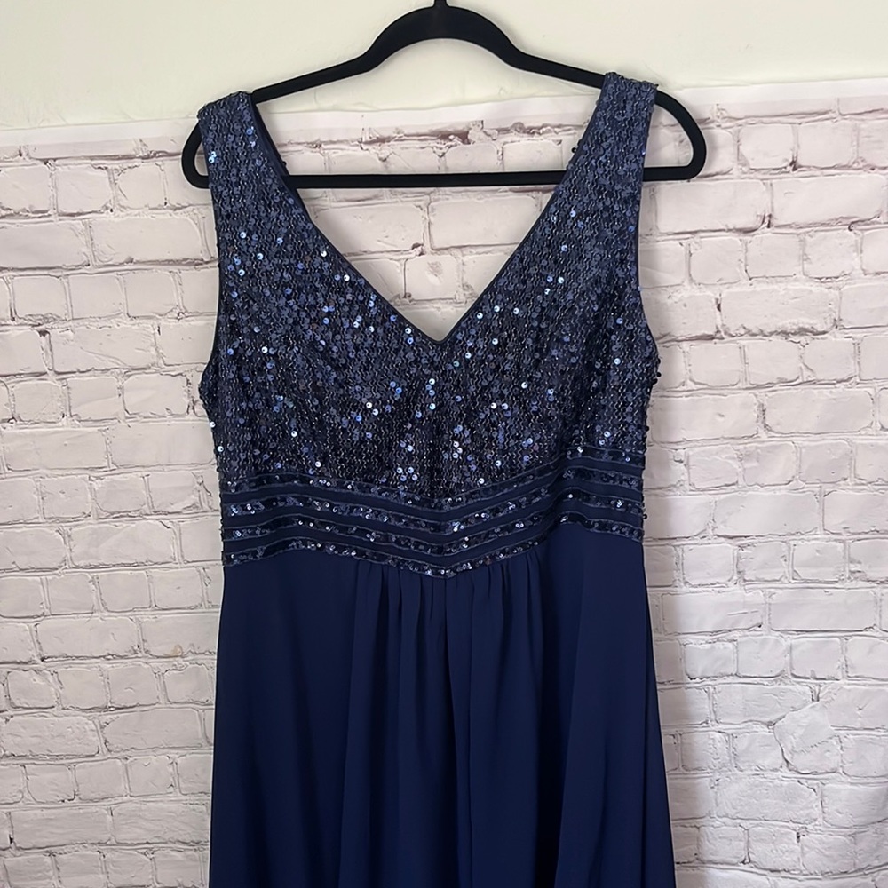NWT Navy Blue Sequin High Low Dress 18